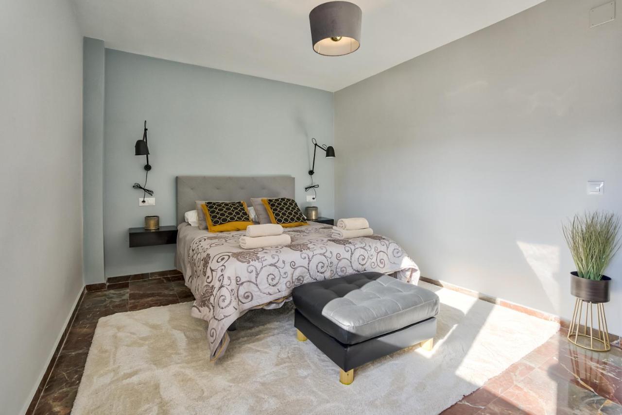 Sur Suites Lubina ฟูเอนฮิโรลา ภายนอก รูปภาพ