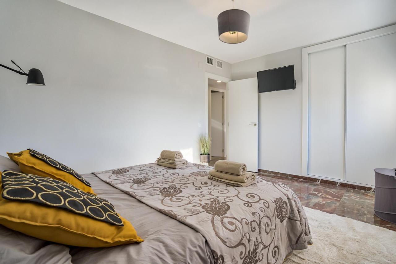 Sur Suites Lubina ฟูเอนฮิโรลา ภายนอก รูปภาพ